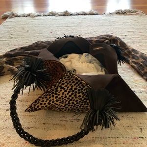 Ulla Johnson gorgeous sculptural Bucket Bag,NWOT!!!